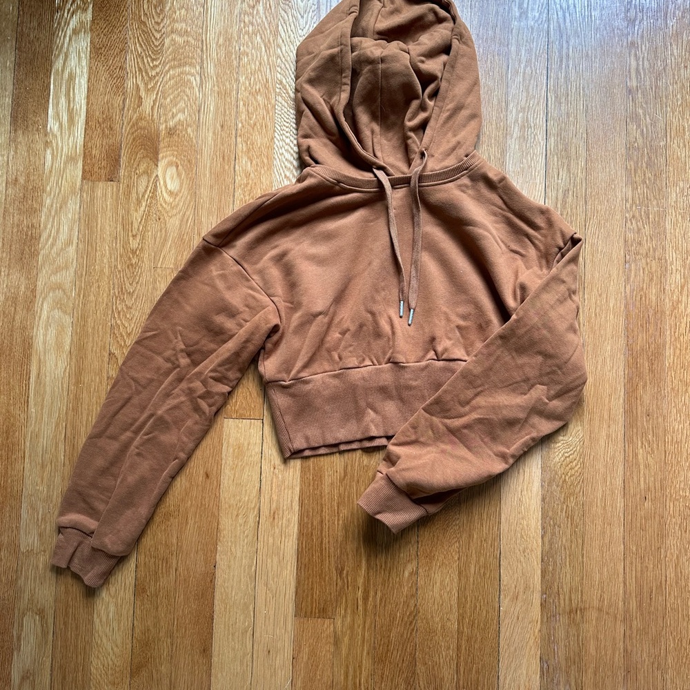HALARA Brown Cropped Hoodie